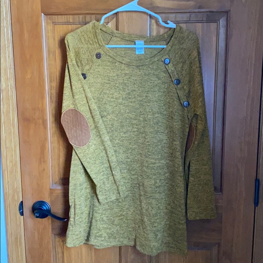 Crew Neck Sweater by Brenda’s USA